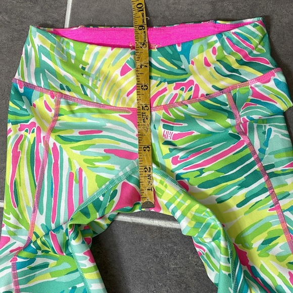 Lilly Pulitzer Luxletic Leggings size XS - Picture 5 of 10